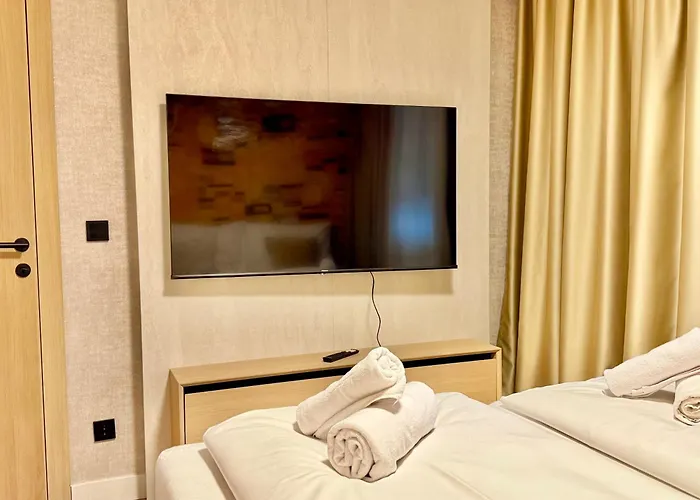 Apartman Luxury Legrand With Garden *