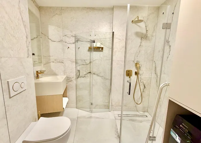 Luxury Legrand With Garden Bécs